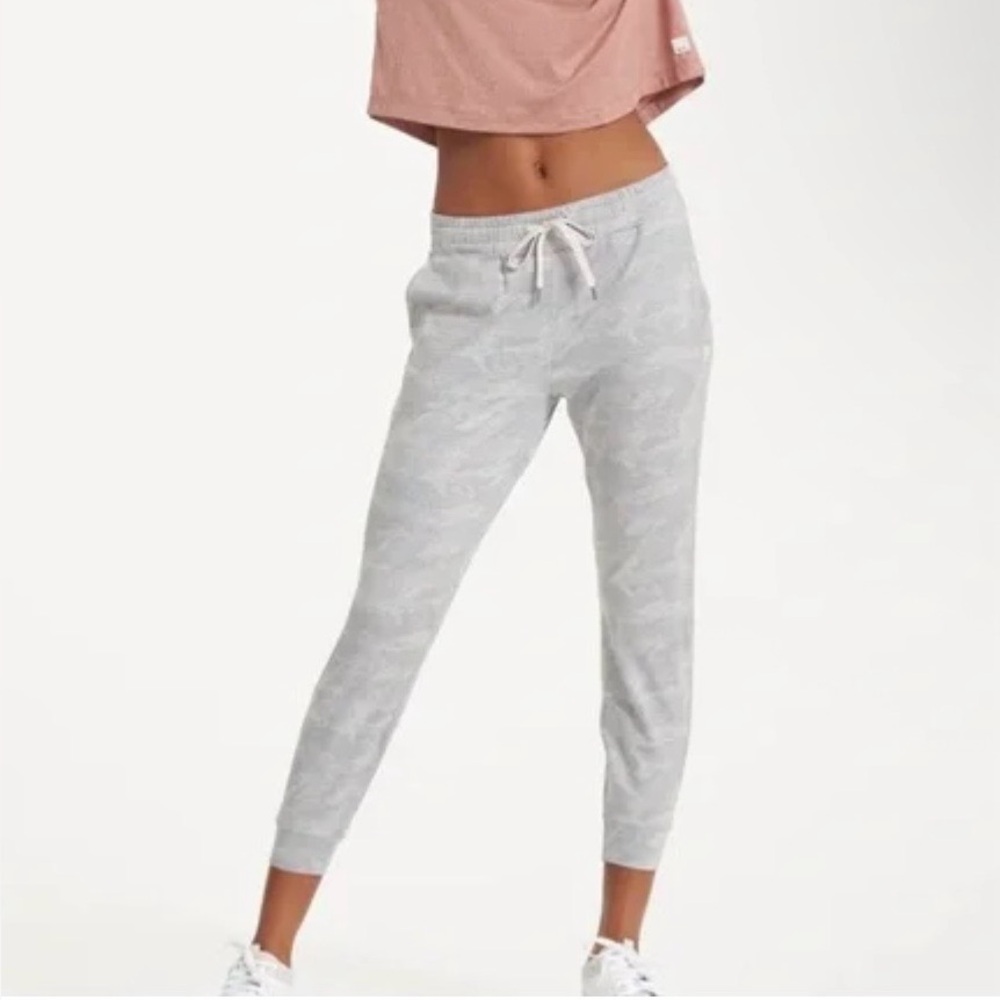 Vuori camo performance  jogger